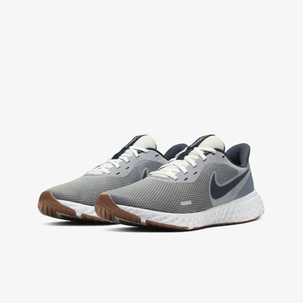 Nike Tenisice NIKE REVOLUTION 5 