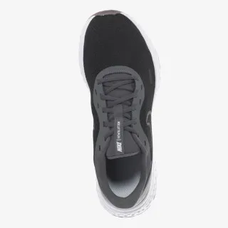 Nike REVOLUTION 5 