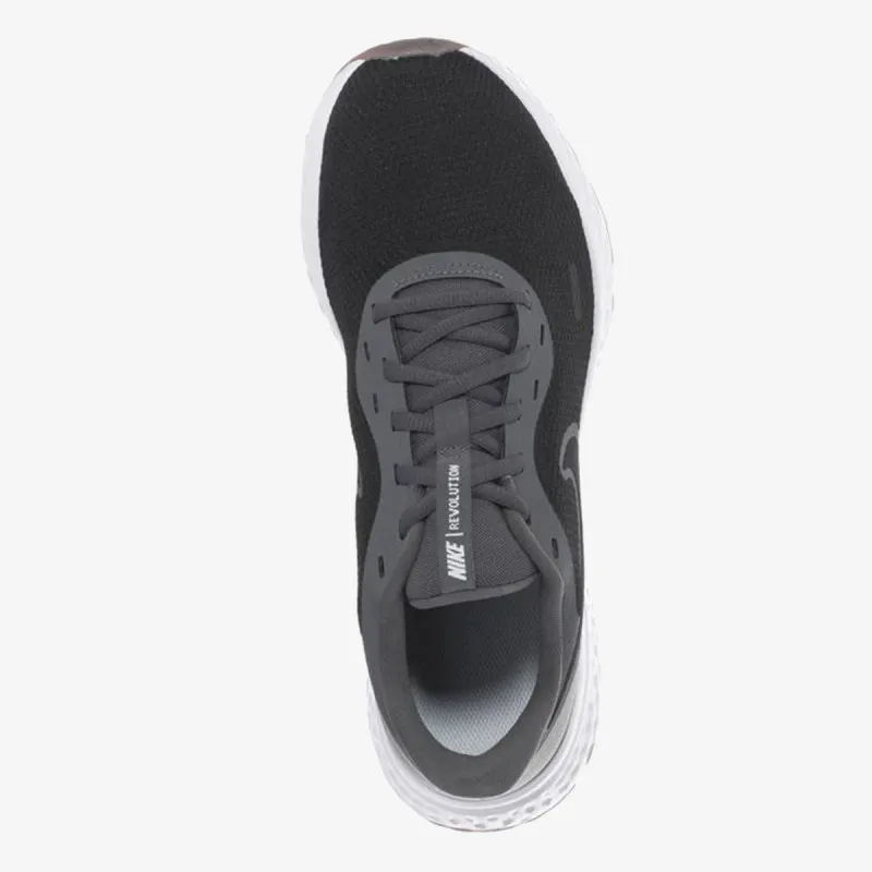 Nike REVOLUTION 5 