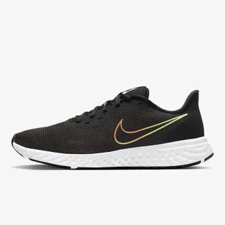 Nike REVOLUTION 5 