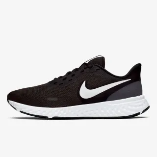 Nike REVOLUTION 5 