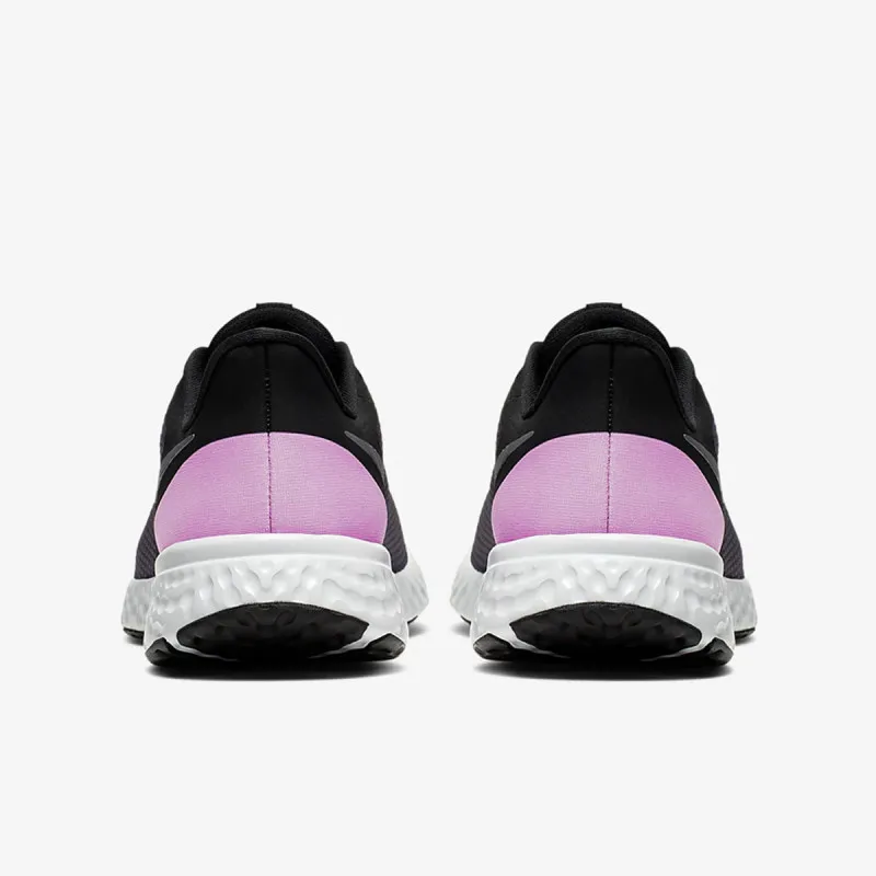 Nike WMNS REVOLUTION 5 