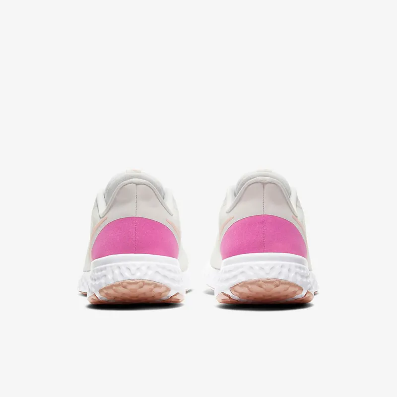 Nike WMNS REVOLUTION 5 