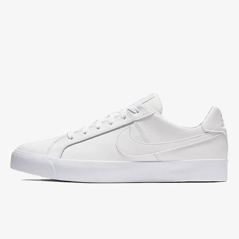 Nike COURT ROYALE AC 