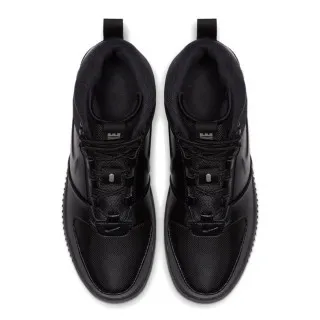 Nike Path Winter 