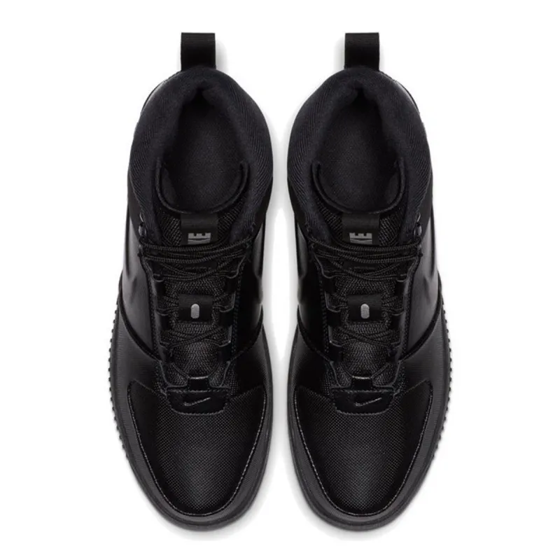 Nike Path Winter 