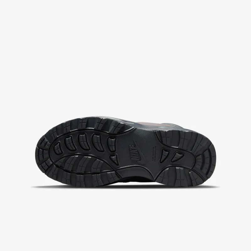 Nike Manoa 