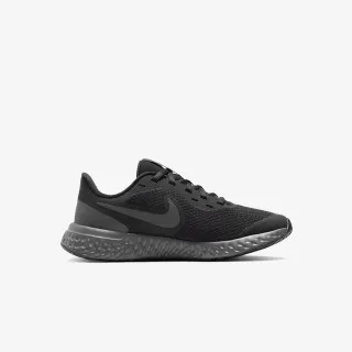 Nike REVOLUTION 5 