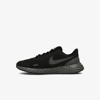 NIKE TENISICE REVOLUTION 5 