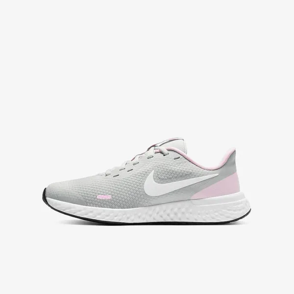 Nike Tenisice Revolution 5 