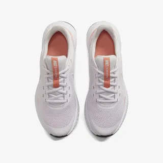 Nike REVOLUTION 5 