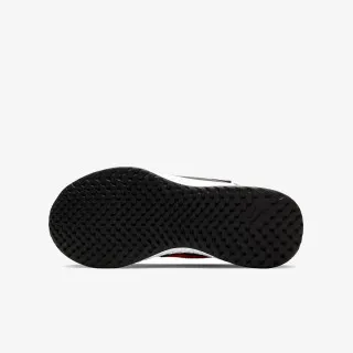 Nike REVOLUTION 5 