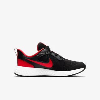 Nike REVOLUTION 5 