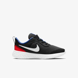 Nike REVOLUTION 5 