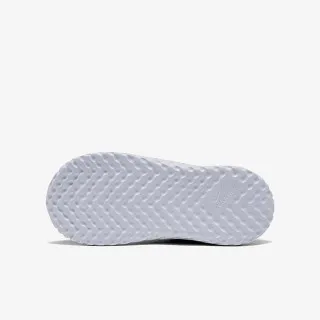 Nike REVOLUTION 5 