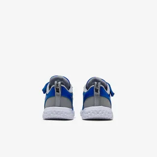 Nike REVOLUTION 5 