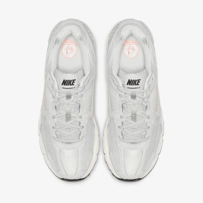Nike Zoom Vomero 5 