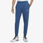 Nike Sportswear Club 