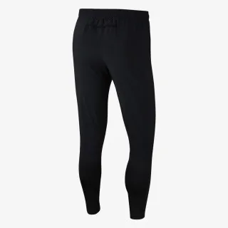 Nike M NK PHNM ESSN HYB 