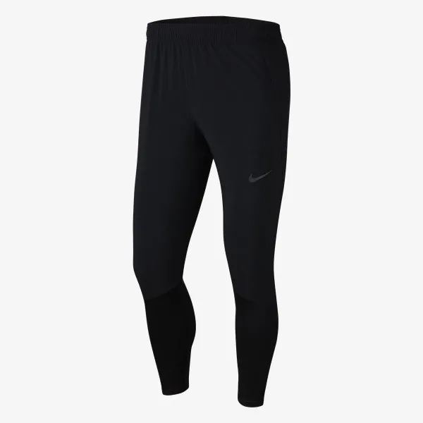 Nike M NK PHNM ESSN HYB 