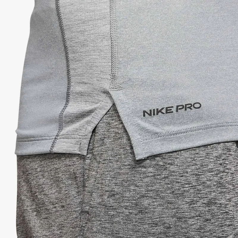 Nike PRO 