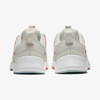 Nike WMNS LEGEND ESSENTIAL 