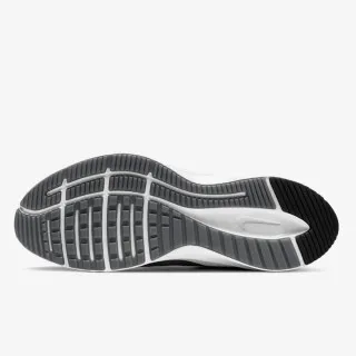 Nike QUEST 3 
