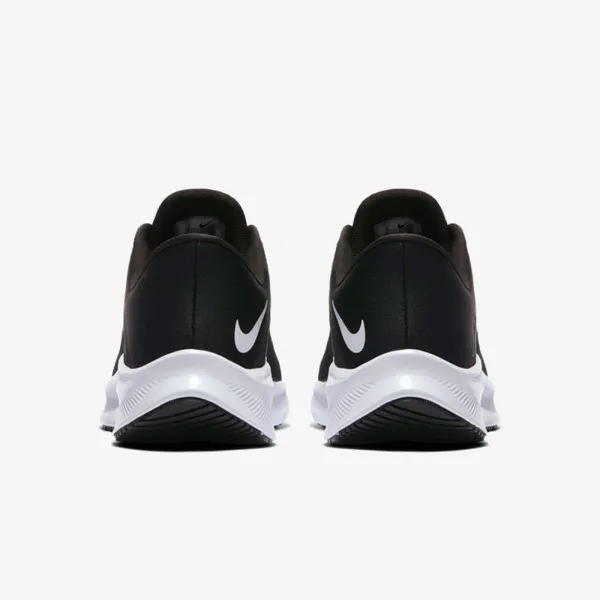 Nike QUEST 3 
