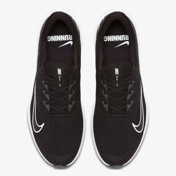 Nike QUEST 3 