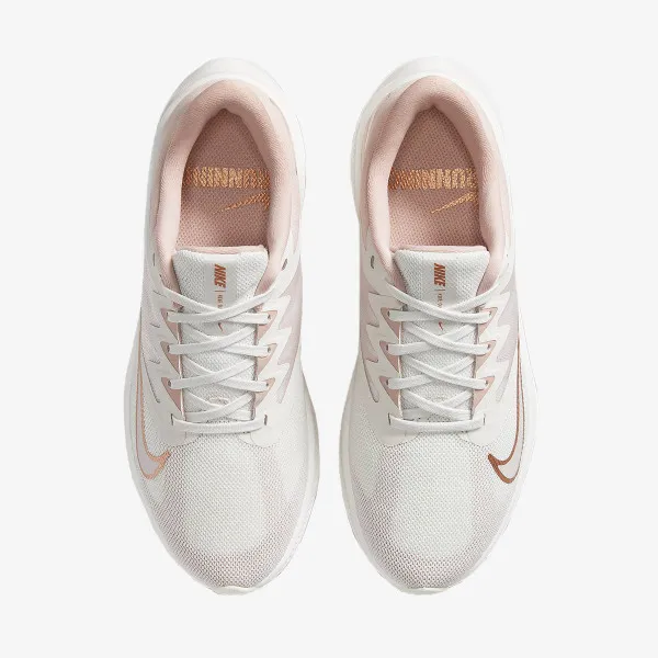 Nike Tenisice WMNS QUEST 3 