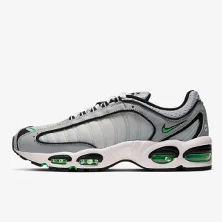 Nike AIR MAX TAILWIND IV 