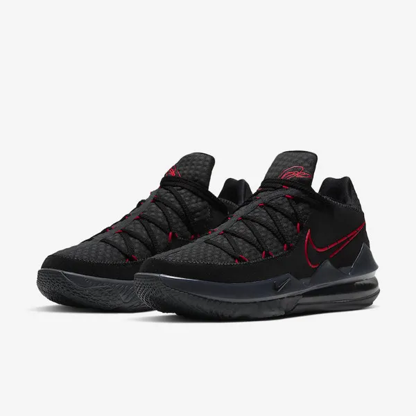 Nike LEBRON XVII LOW 