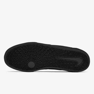 Nike SB CHARGE SLR 