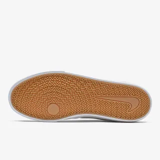 Nike SB CHARGE 