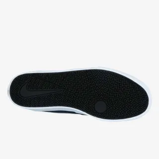 Nike SB CHARGE SLR 