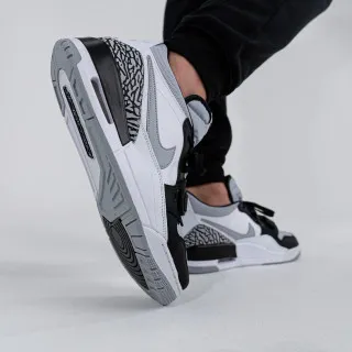 Nike Tenisice Air Jordan Legacy 312 Low 
