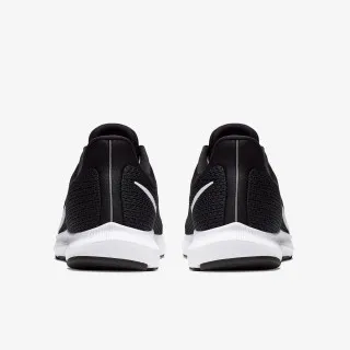 Nike QUEST 2 