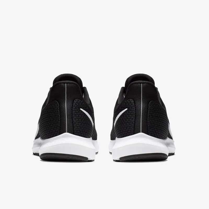 Nike QUEST 2 