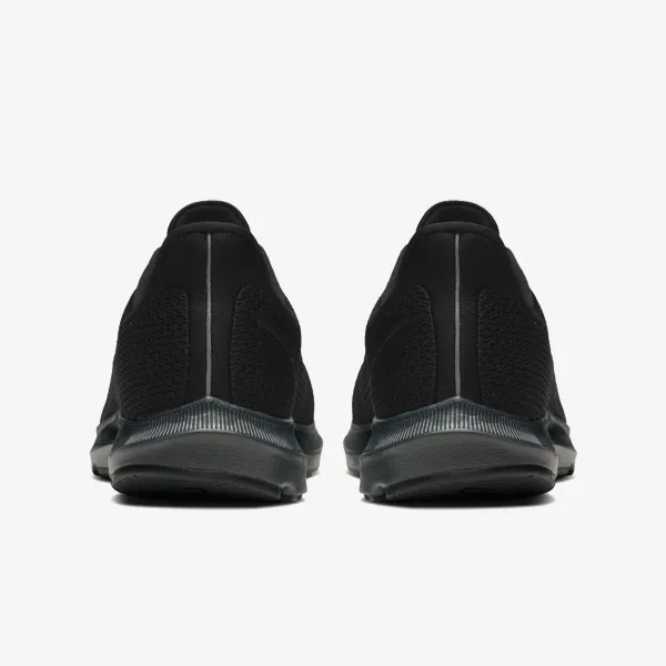 Nike NIKE QUEST 2 