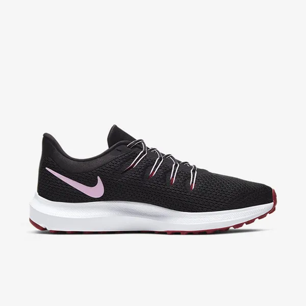 Nike Tenisice WMNS QUEST 2 