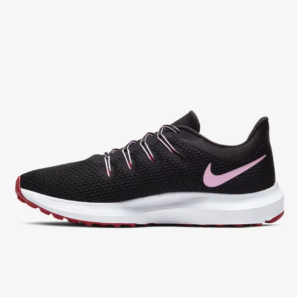 Nike Tenisice WMNS QUEST 2 