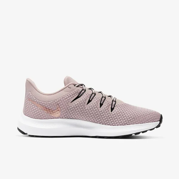 Nike Tenisice WMNS QUEST 2 