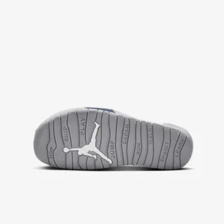 Nike Jordan Flare 