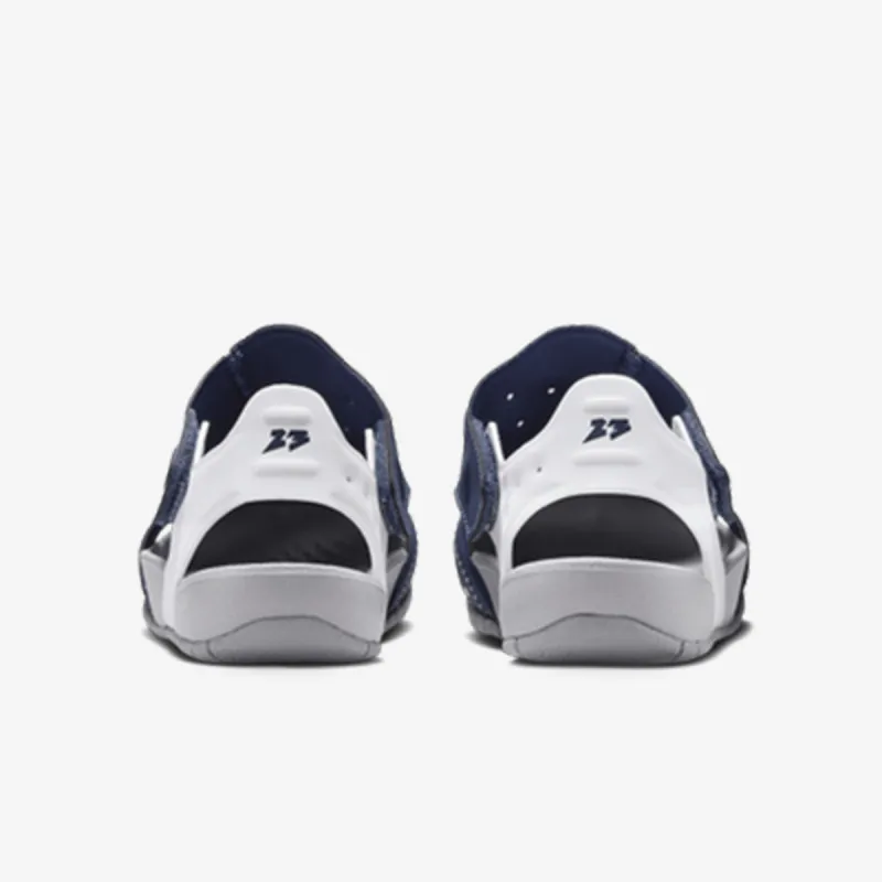 Nike Jordan Flare 