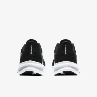 Nike DOWNSHIFTER 10 