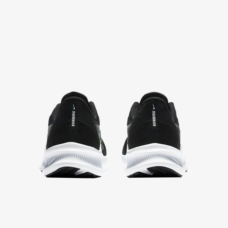Nike DOWNSHIFTER 10 