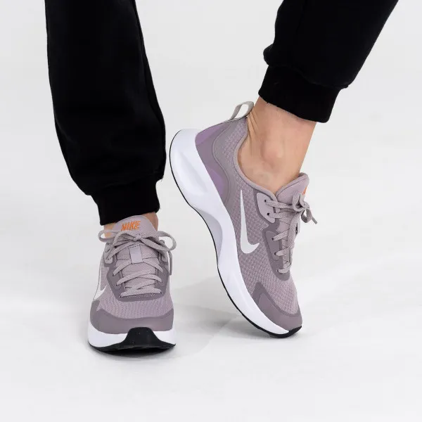 Nike Tenisice WMNS WEARALLDAY 