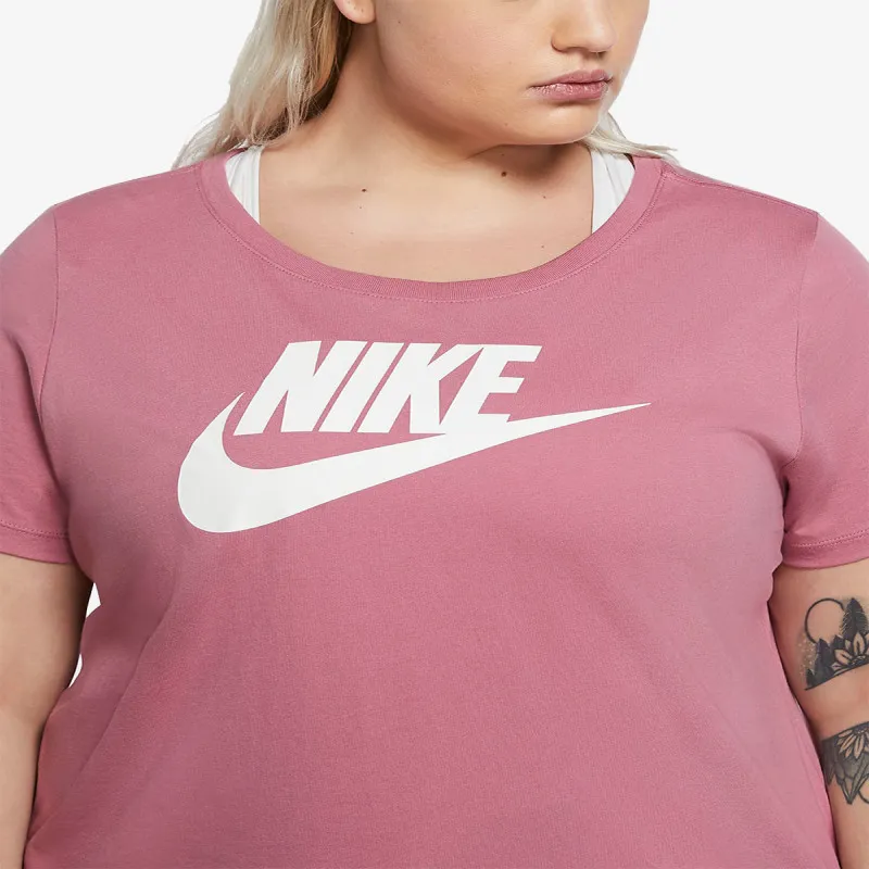Nike W NSW TEE ESSNTL FUTURA PLUS 