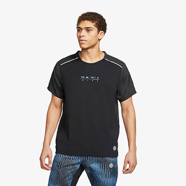 Nike T-shirt M NK RISE 365 TOP SS HYBRID FF 