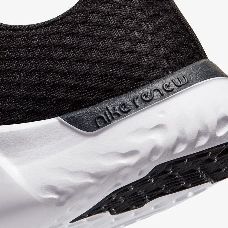 Nike W RENEW IN-SEASON TR 10 